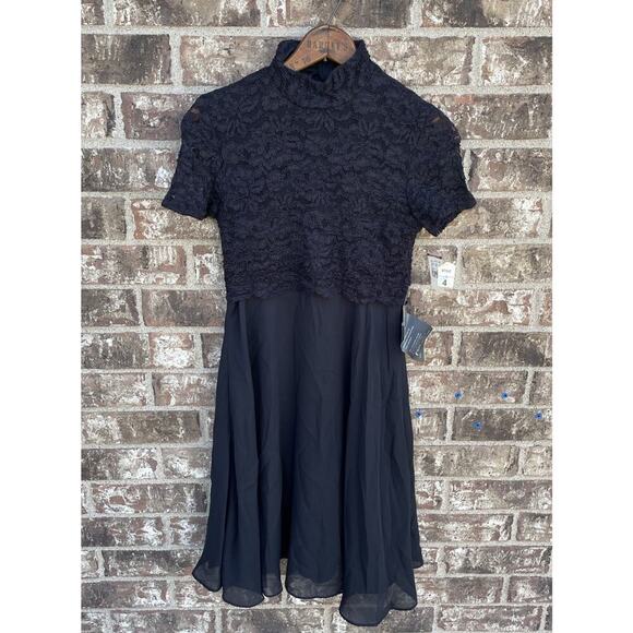 Vintage Black Dress Size 4 90s A Line Goth Lace Top Mock Neck NWT Night Way 80s - Picture 1 of 11